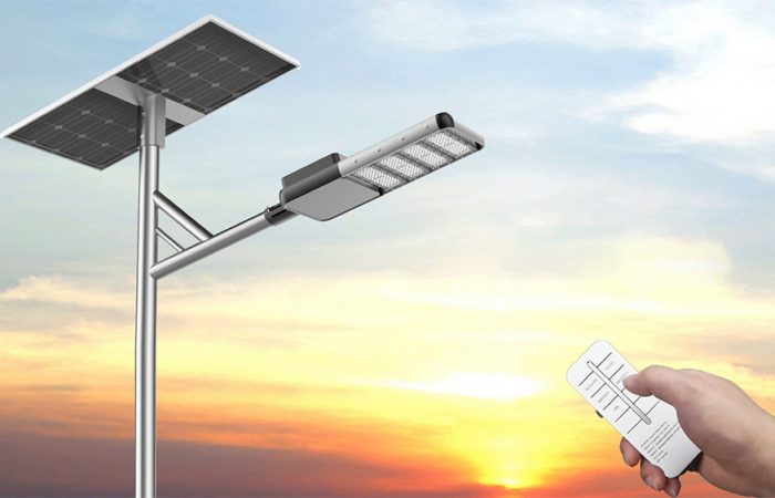 remote-control-solar-street-lighting -1